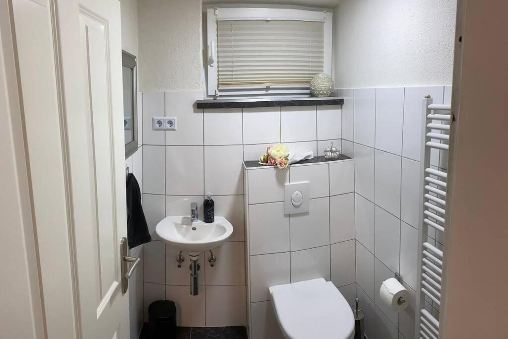 Schoene Wohnung Mit Garten Beim Outletcenter 5 Km Boostedt Exteriör bild