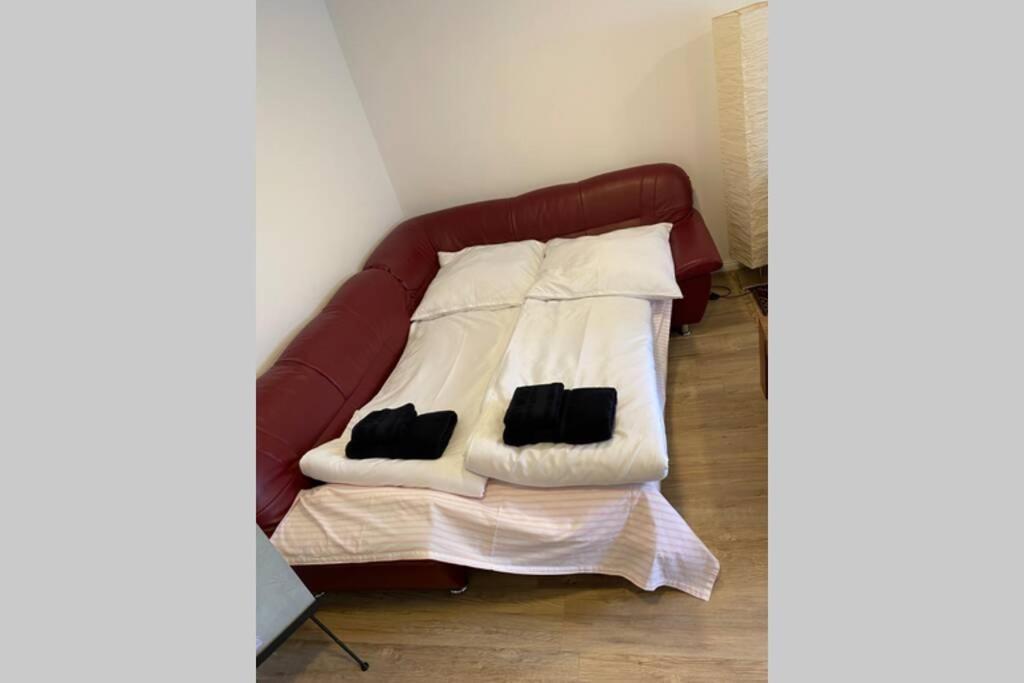Schoene Wohnung Mit Garten Beim Outletcenter 5 Km Boostedt Exteriör bild