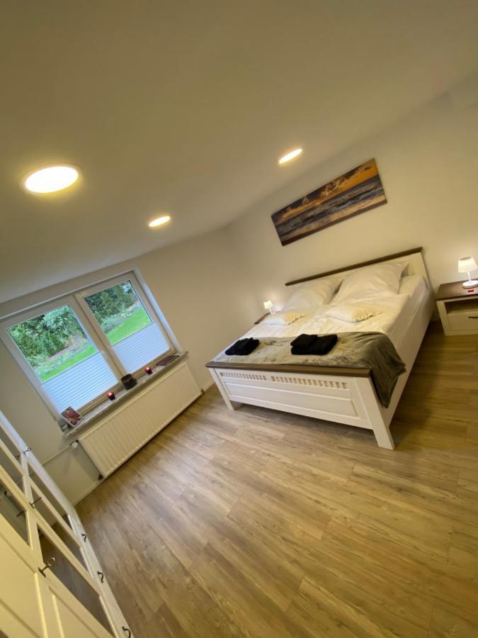 Schoene Wohnung Mit Garten Beim Outletcenter 5 Km Boostedt Exteriör bild