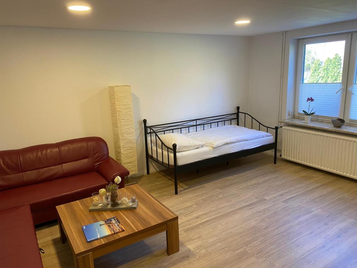 Schoene Wohnung Mit Garten Beim Outletcenter 5 Km Boostedt Exteriör bild
